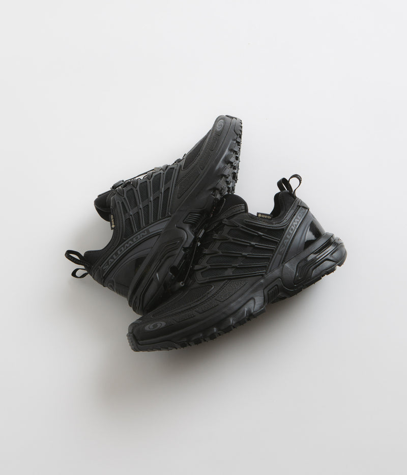 Salomon ACS Pro GTX Shoes in Black and Black / Asphalt