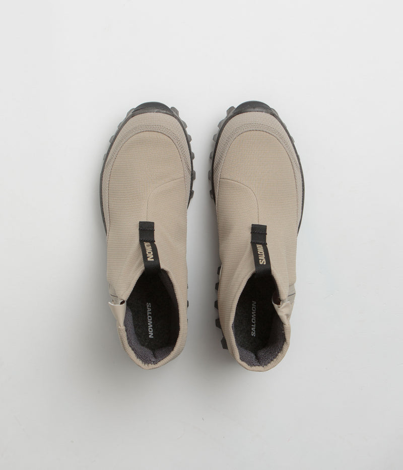Salomon Snowclog Mid Shoes in Feather Grey and Feather Grey / Black