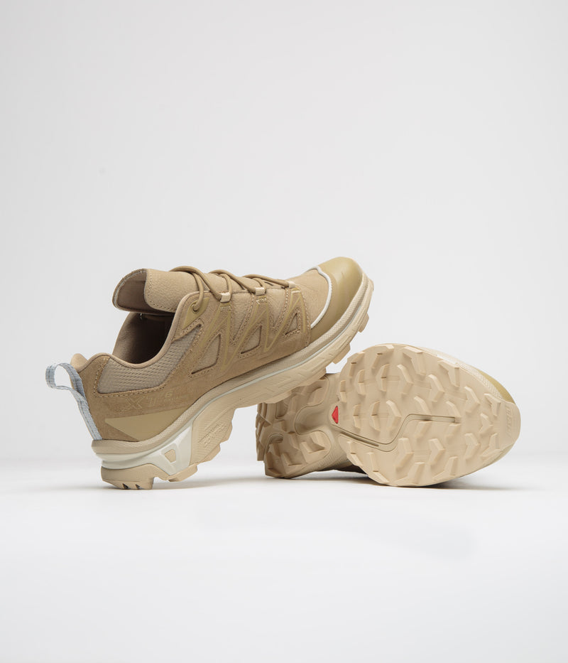 Salomon XT-6 Expanse LTR Shoes in Kelp and Safari / Almond Milk