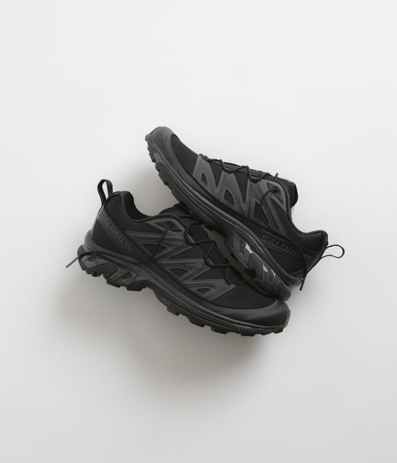 Salomon XT-6 Expanse Shoes in Black and Ebony / Magnet