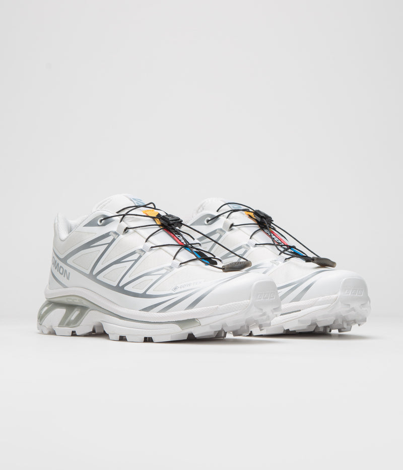 Salomon XT-6 GTX Shoes in White and White / Silver
