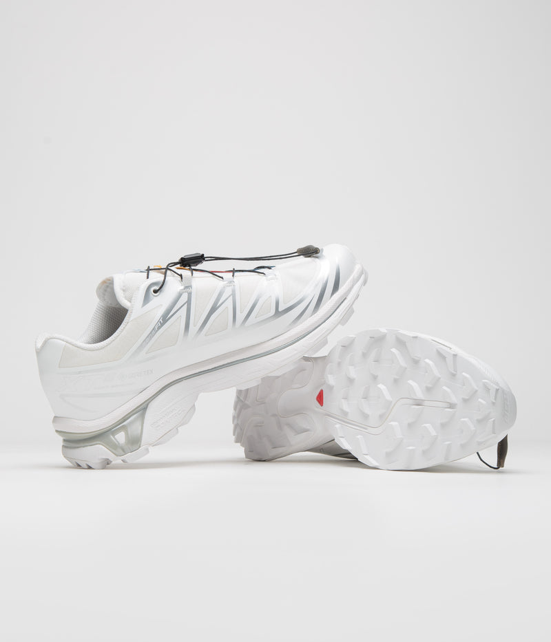 Salomon XT-6 GTX Shoes in White and White / Silver