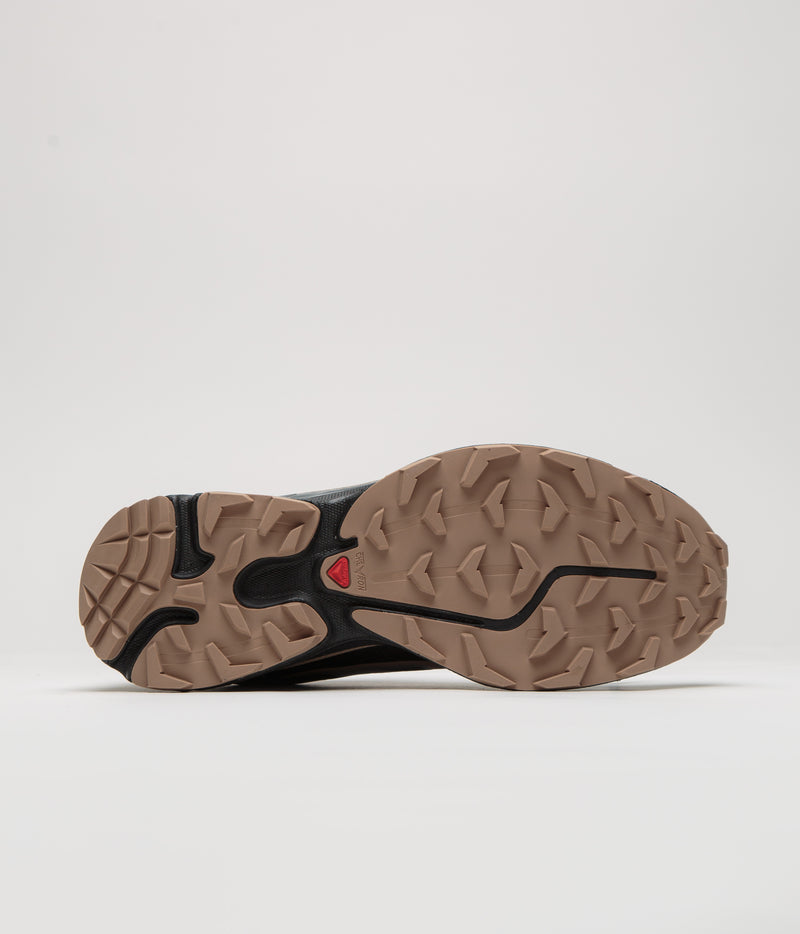 Salomon XT-6 Shoes in Black and Portabella / Pewter