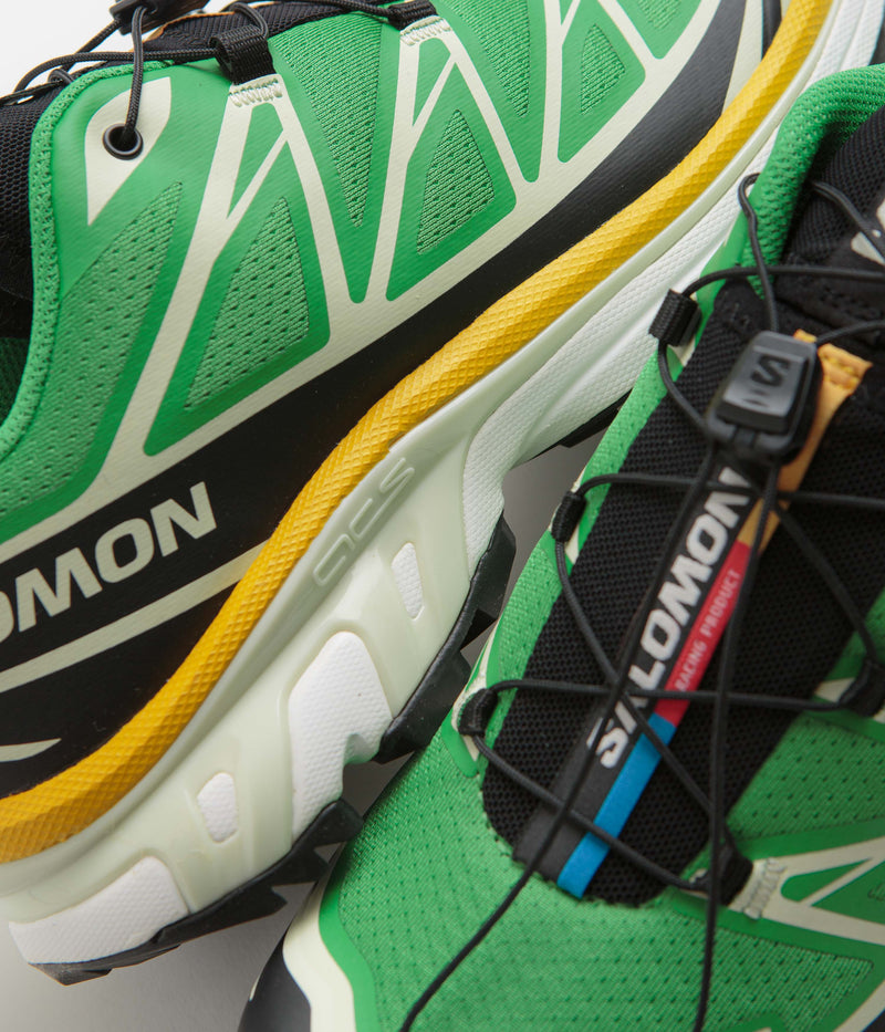 Salomon XT-6 Shoes in Bright Green and Black / Sulphur