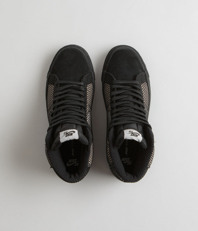 Nike SB Blazer Mid Premium Shoes in White and Black and White - Black