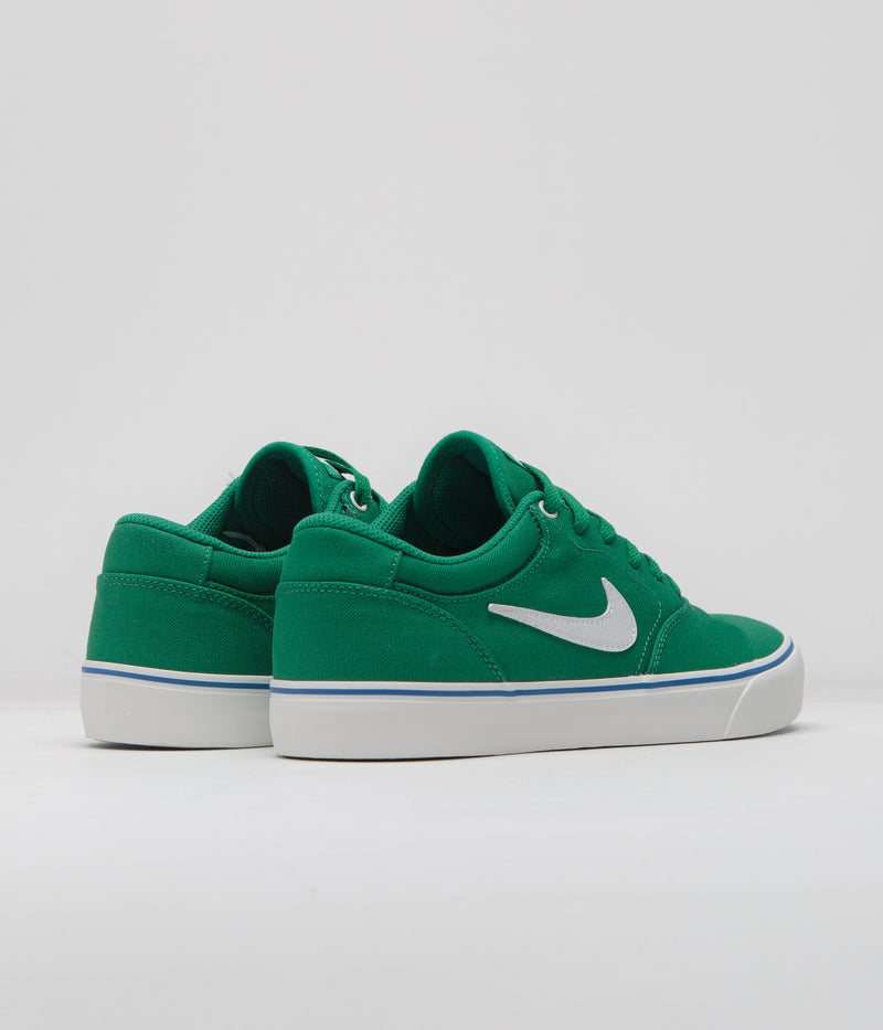 Nike SB Chron 2 Canvas Shoes in Malachite and Summit White and Malachite