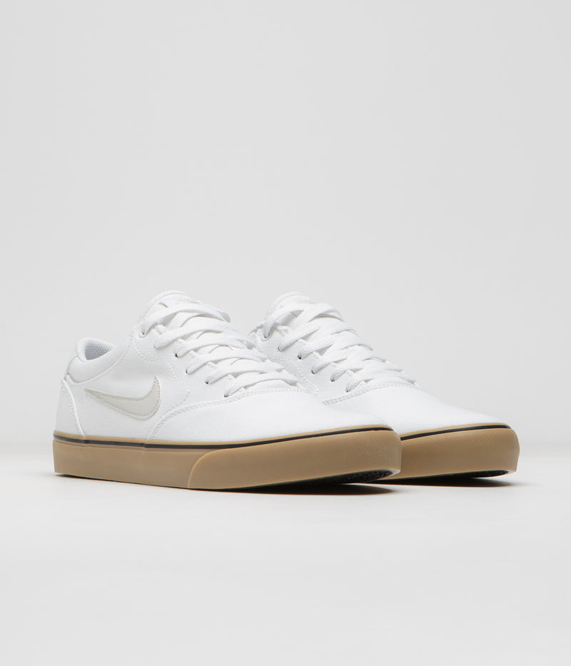 Nike SB Chron 2 Canvas Shoes in White and Light Bone and White - Gum Light Brown