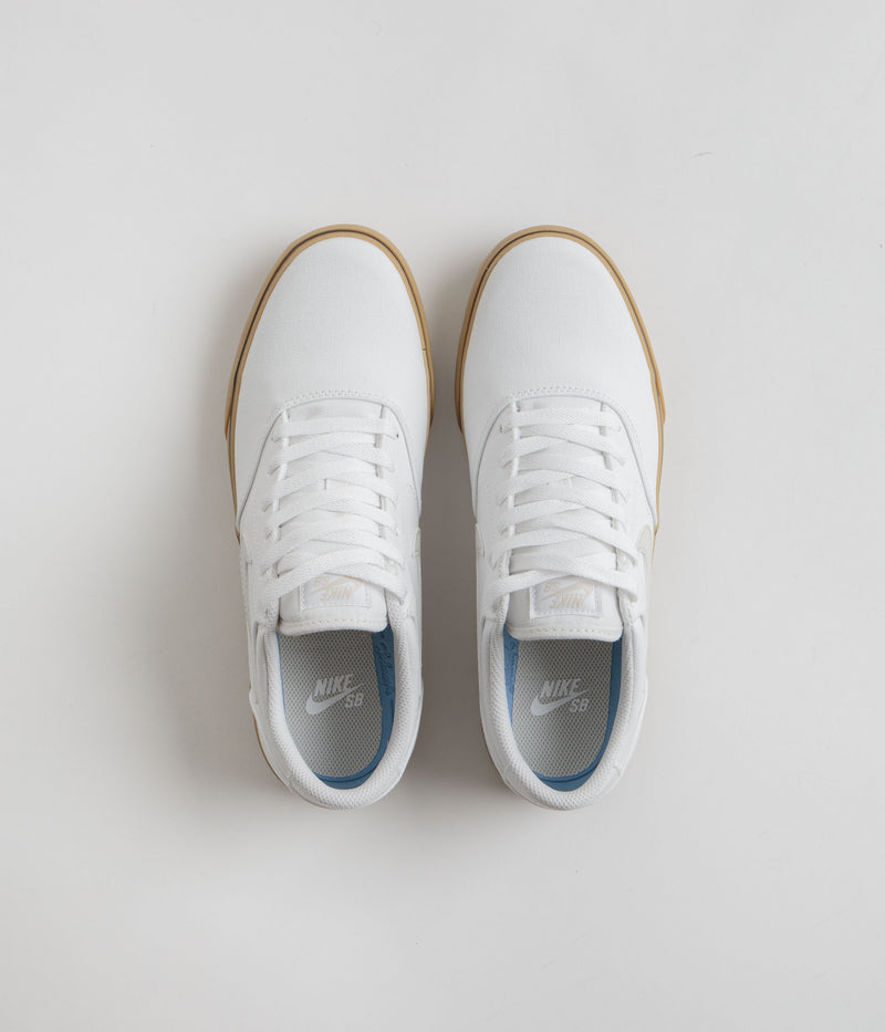 Nike SB Chron 2 Canvas Shoes in White and Light Bone and White - Gum Light Brown