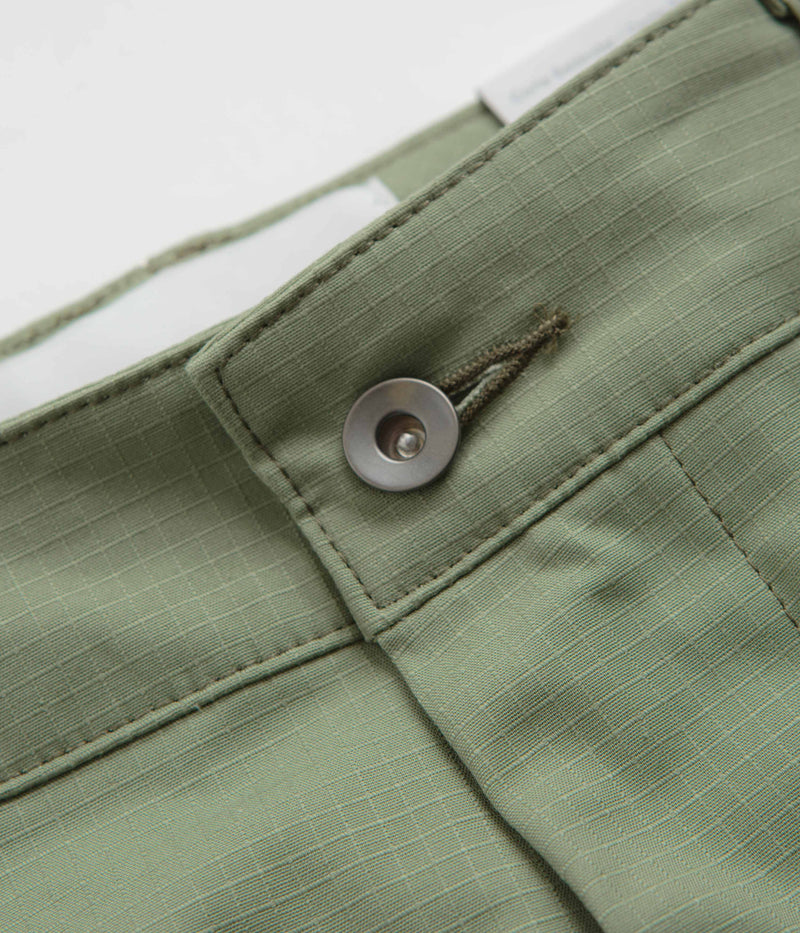 Nike SB Double Knee Pants in Oil Green