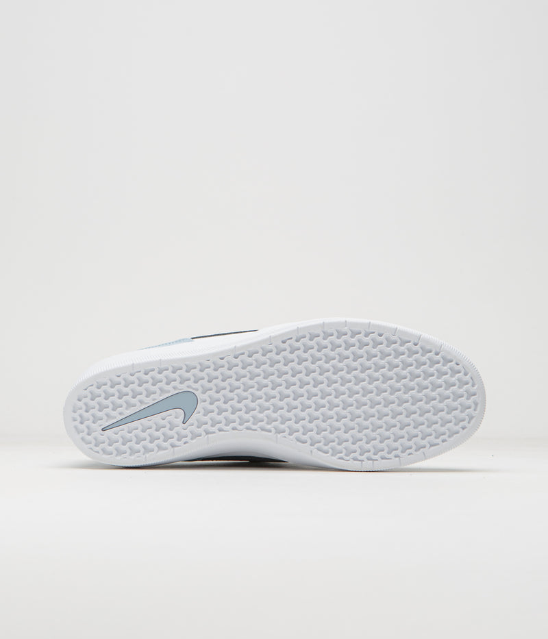 Nike SB Force 58 Premium Shoes in White and Thunder Blue and White - Ashen Slate