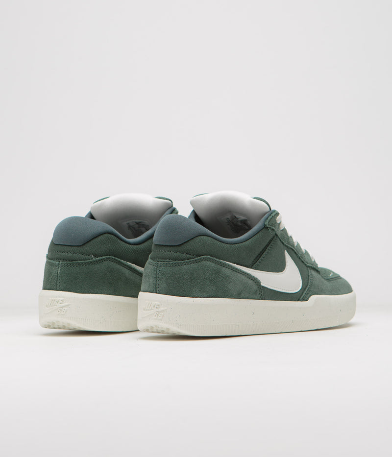 Nike SB Force 58 Shoes in Vintage Green and Sail and Vintage Green - Sail