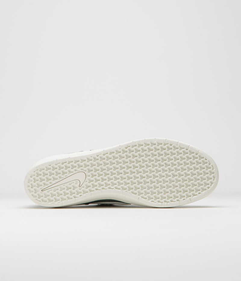 Nike SB Force 58 Shoes in Vintage Green and Sail and Vintage Green - Sail