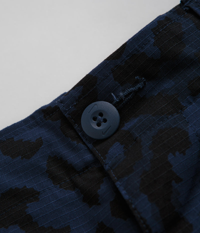 Nike SB Kearny Print Cargo Pants in Midnight Navy