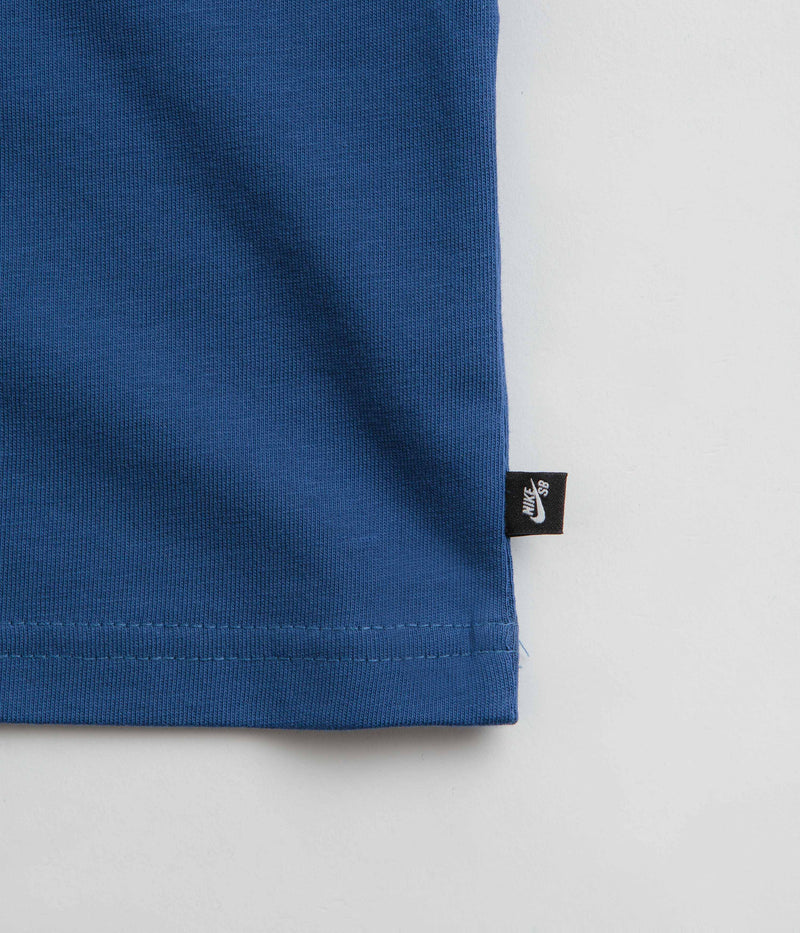 Nike SB Panther T-Shirt in Court Blue