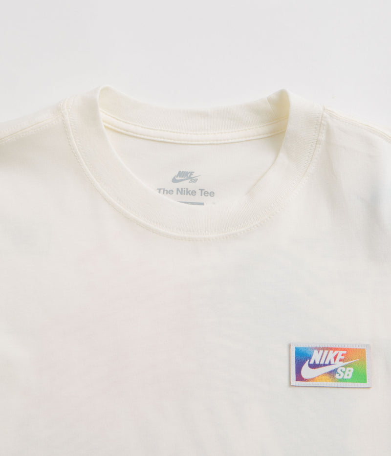Nike SB Thumbprint T-Shirt in Sail