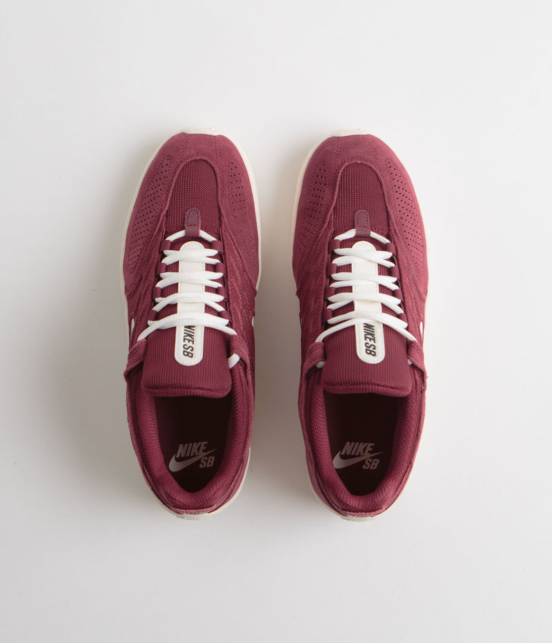 Nike SB Vertebrae Shoes in Team Red and Sail and Team Red - Sail