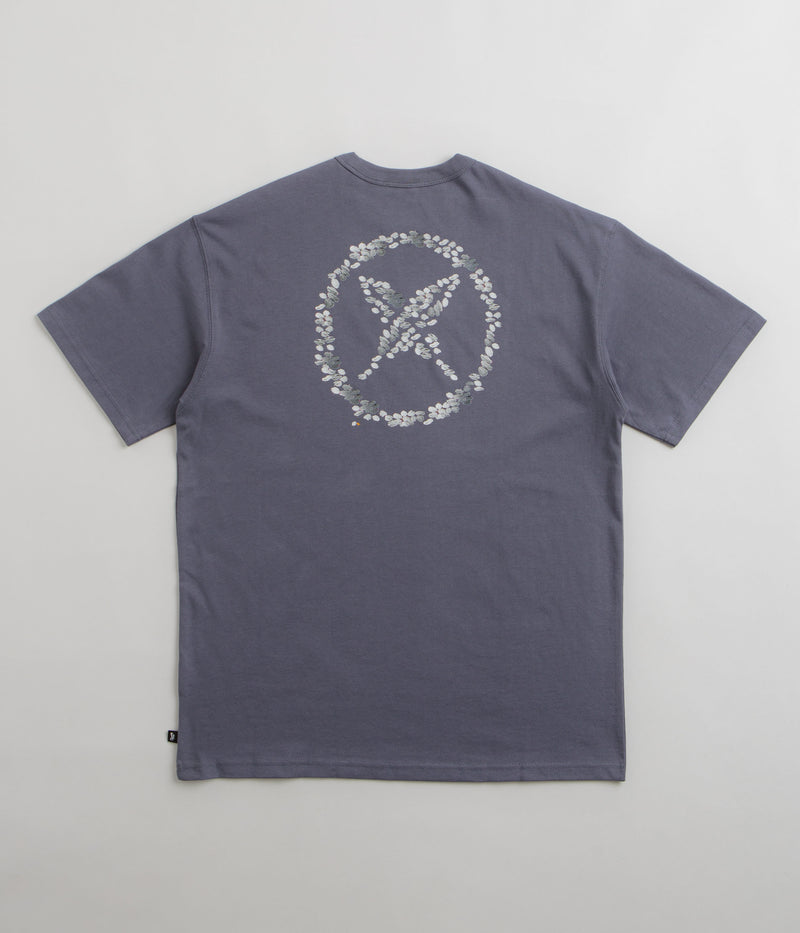 Nike SB Yuto T-Shirt in Light Carbon
