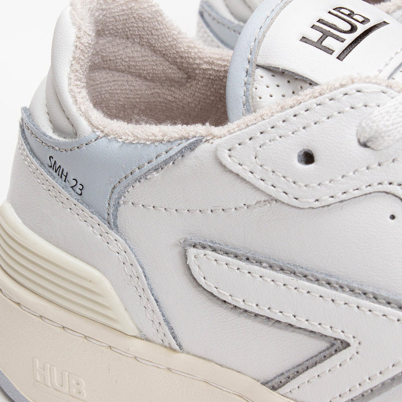 HUB Smash | White/Light Blue/Ivory | Women