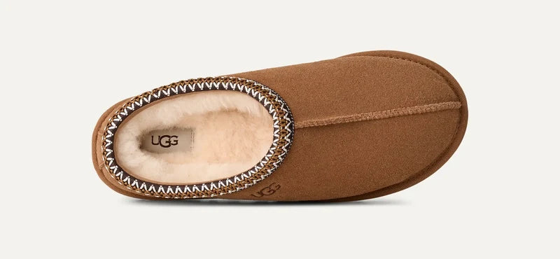 Men's UGG Footwear in Chesnut. Sku: 1174671-CHE