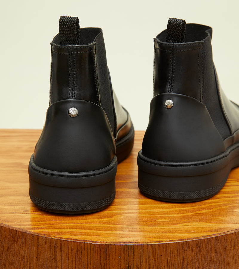 Black Polished Leather/Black Outsole