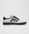 Adidas Tyshawn II Shoes in Crystal White and Core Black / Solid Grey