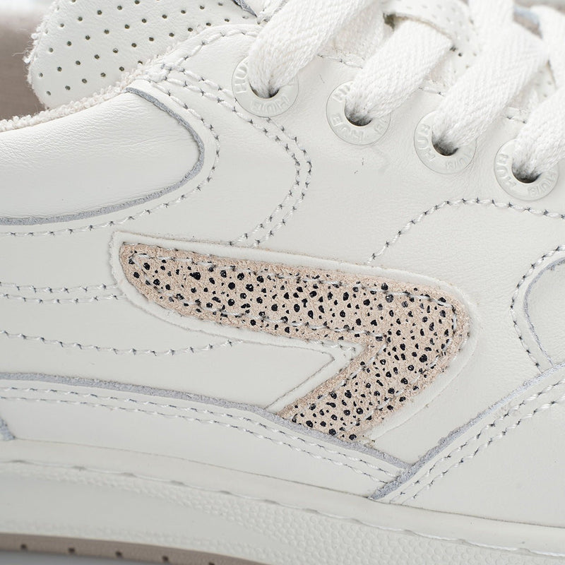 HUB Vancouver | Off White/Vista | Women