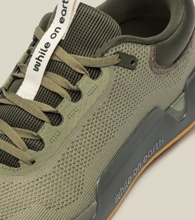 women's move trainer